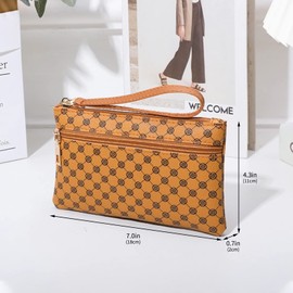 Change Purse, Coin Pouch with Hand Strap, Leather Wristel Cluth Purses for Women (Light Brown)