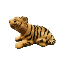 Hoshisea Nodding Dachshund Ornaments, Bobblehead Dachshund, Car Doll Resin, Nodding Dog Car Interior Decoration, Dog Dashboard Decoration, Used for Car Decorations, Office Decorations