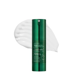 VT COSMETICS Pro Cica Reedle Shot Serum 700 30ml  Anti-aging serum with CICA REEDLE Technology, Centella Asiatica Exosomes and Triple Hyaluronic Acid 