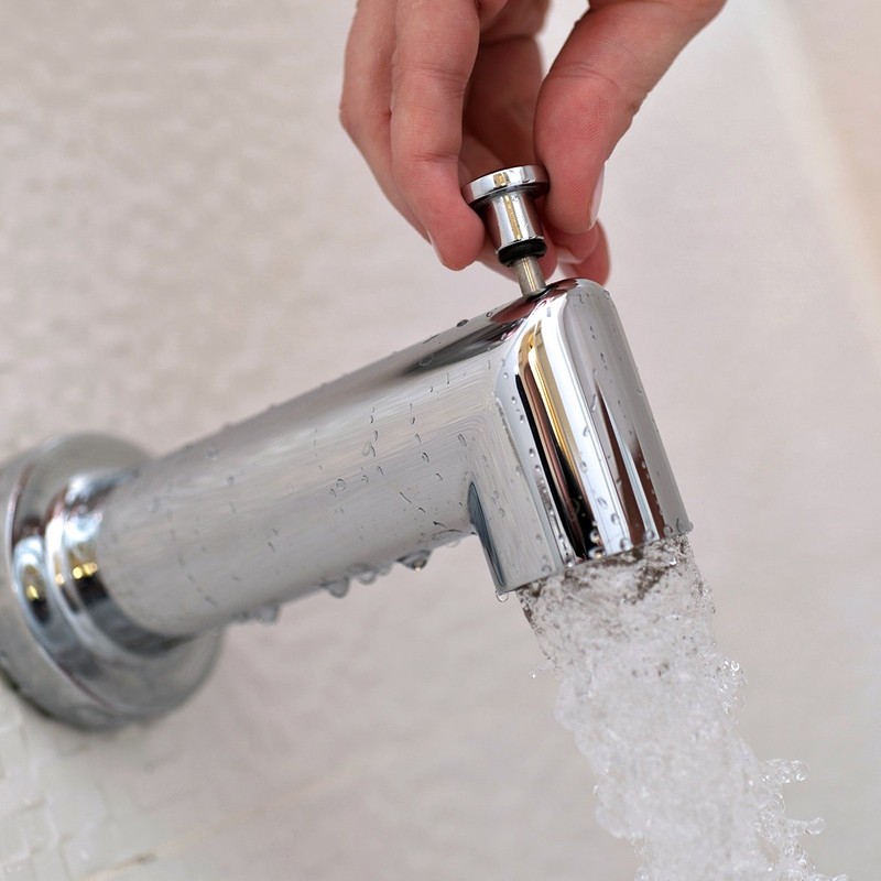 Speakman S-1558 Neo Bathtub Spout with Diverter for Stylish Modern
