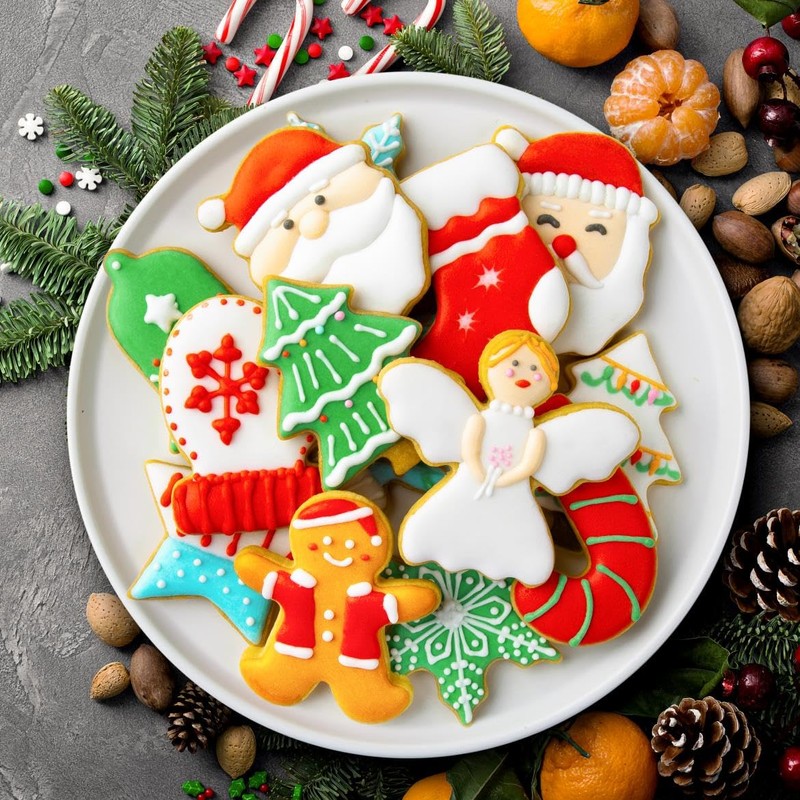 Christmas Cookie Cutters Set, 12 Pieces Stainless Steel Metal Christmas
