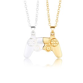 COLORFUL BLING - Collar con driver de juego de atracción mutua para pareja, colgante de mango de consola a juego para mejores amigos, amistad, regalos de San Valentín, joyería para él y sus amantes, Metal, Aleación.