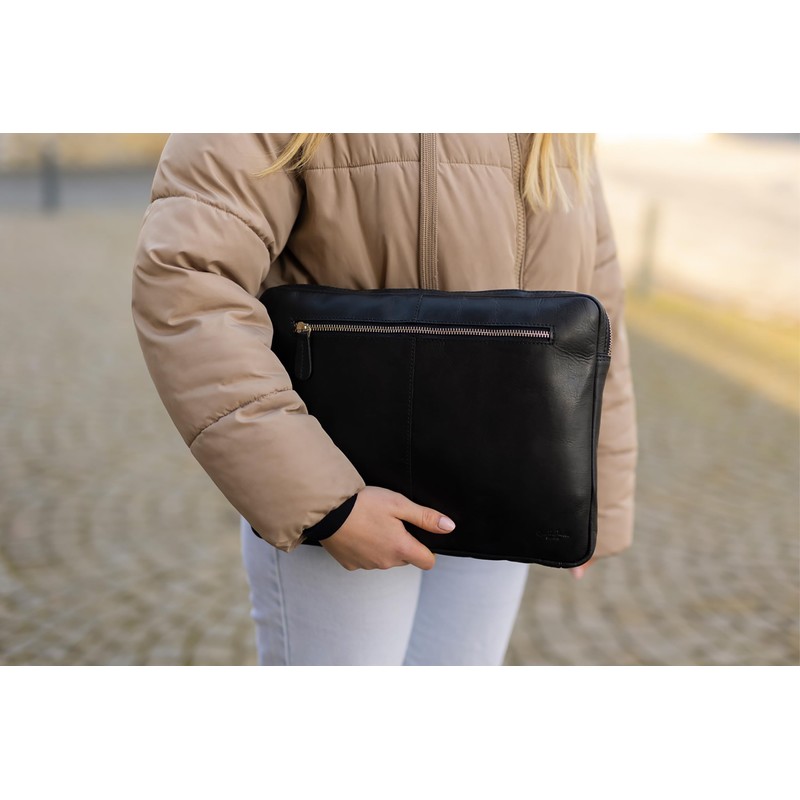 Gusti Austi Vegetable Tanned Laptop Case Leather Black Leather, black