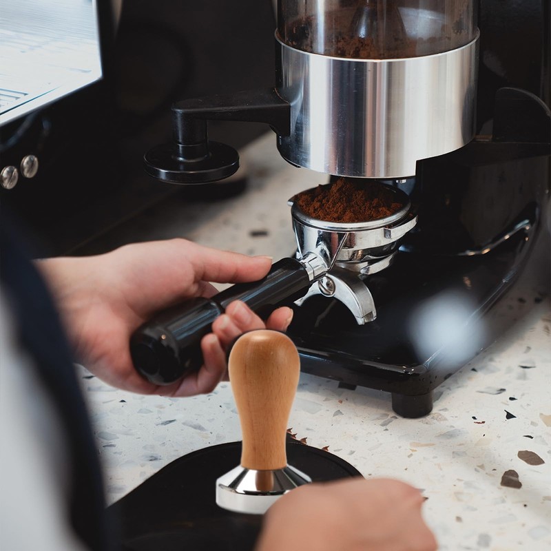 IIF Coffee Tamper Espresso Press Flat Base Coffee Tamper, Wood