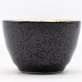 Mino Ware 464-0007 Black Glazed Cup Guinomi Ochoko Diameter 2.0 x Height 1.4 inches (5 x 3.5 cm), Capacity: Approx. 1.0 fl oz (30 ml), Gold, Dishwasher Safe, Made in Japan