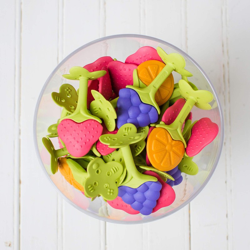 Innobaby Original Teethin Smart EZ Grip Fruit Teether and Sensory