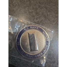 U.S NAVY LIEUTENANT JUNIOR GRADE CHALLENGE COIN  USN Engravable