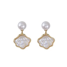 Pearl Seashell Dangle Stud Earrings for Women Girls Gold Plated 925 Sterling Silver Post Pin Boho Dainty Elegant Imitation Shell Pearl Drop Dangling Studs Bohemian Lightweig Petal Statement Jewelry