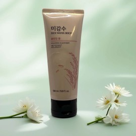 The Face Shop Brightening Cleanse | Rice Water Foaming Facial Cleanser from The Face Shop –