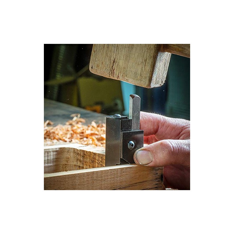 Baladonia Spring Loaded Corner Chisel