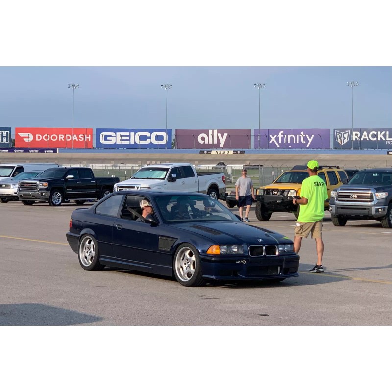 E36 Front Fender Vents / Heat Extractors