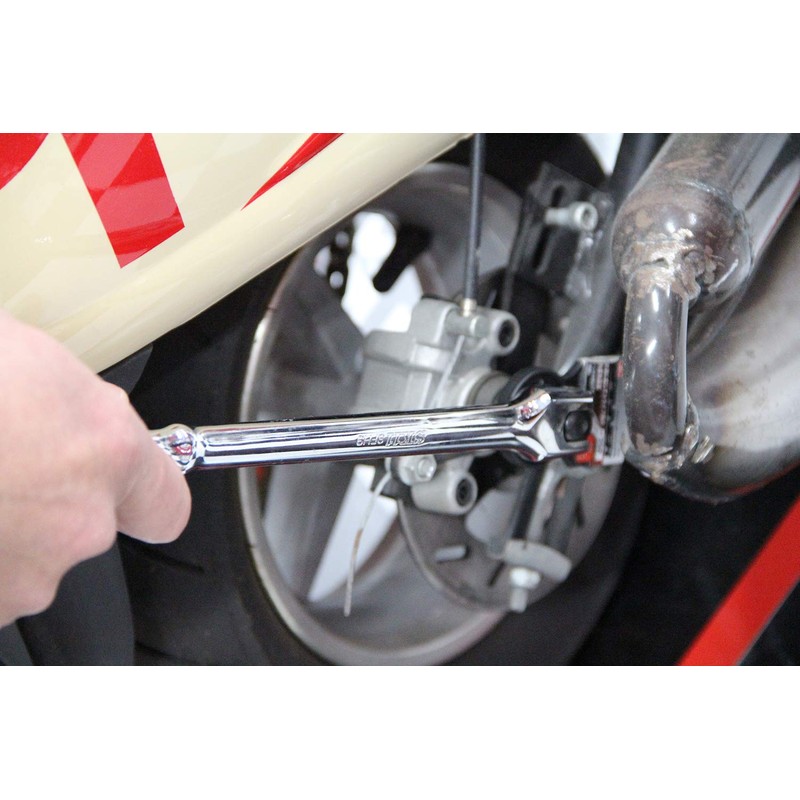 SK11 SFH3 Ratchet Handle, Socket Drive: 0.4 in. (9.5 mm)