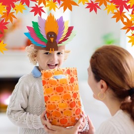 SilTriangle 100 Pcs Thanksgiving Fall Gift Bags Maple Leaves Plastic Party Favor Bags with Handle Autumn Pumpkin Goody Treat Candy Pouches for Thanksgiving Party Supplies Gift Wrap