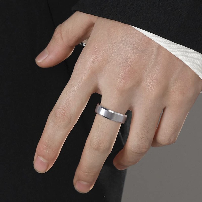 Cloyo Tungsten Carbide Rings for Men Women Wedding Bands Brushed