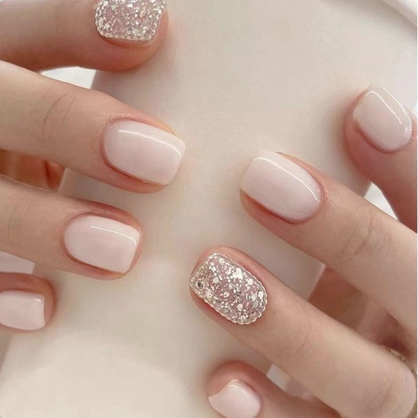 24 Pcs White Press on Nails Short Square - MINGCHUN
