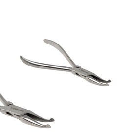 Dental Curved Howe Pliers, Orthodontic Position Angled Appliance Plier Wire Bending Instrument for Dentist, Multi-Purpose Lip Arches Bending Pliers Holding Arch Wires Stainless Steel