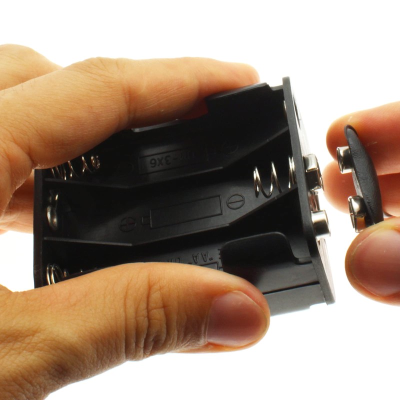 LBTODH 2Sets 6X 1.5V Battery Holder with T Type Wired