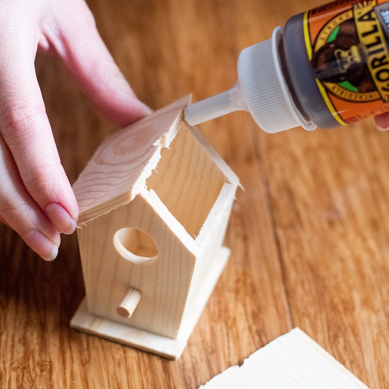 Gorilla Original Gorilla Glue, Waterproof Polyurethane Glue, 36 Ounce Bottle,