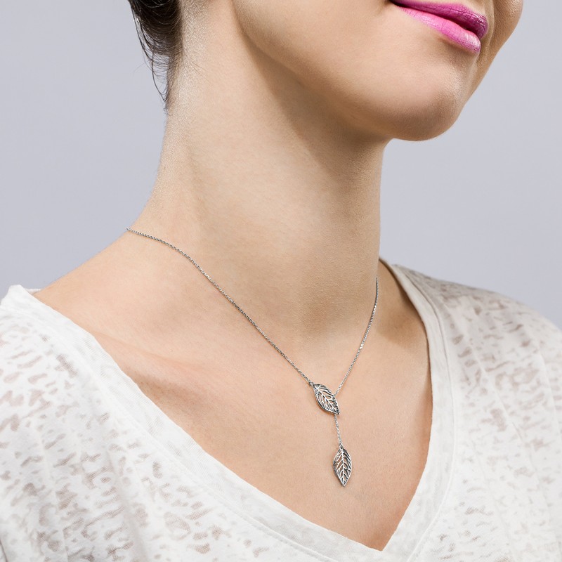 LillyMarie Ladies delicate necklace silver Pendant Leaf length adjustable gift