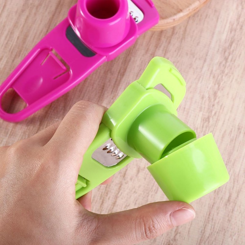 "Green Multifunction Ginger Grater Tool Mini Grater Nutmeg Grinder Garlic,
