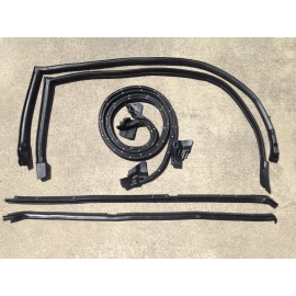 Mikes Montes 81-88 Regal Cutlass RWD G-Body 6 PC Weatherstrippi