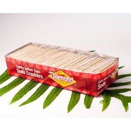 Diamond Bakery Lightly Salted Tops Hawaiian Soda Crackers – 9.5 oz Tray | Classic Island-Baked Snack