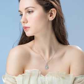 HUKKUN Bat Chain Silver 925 Bat Pendant Necklace Fireflies Glass Bat Decorative Jewellery Women, Sterling Silver, No Gemstone