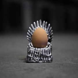 Marco Paul Novelty Game of Thrones Egg Cup GOT Inspired Throne Egg Holder Iron Chair Replica Miniature Gift Set Present Kitchen Accessories Stocking Filler for Tableware Decor Home Decor