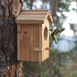 NATUREYLWL Hummingbird House for Outside Hanging, Mini Wood Birdhouse specifically for Hummingbird, Small Bird Nesting Box with Perch, Weather-resistant outdoor birdhouse, Dimensions:3.3*4.1*5.9 inch