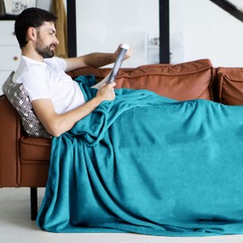 Gräfenstayn® Cuddly Blanket Fluffy & Super Soft – High-Quality Fleece Blanket Also Suitable as a Blanket, Bedspread, Sofa Blanket & Summer Blanket – Throw Blanket Sofa & Couch (Turquoise, 150 x 130