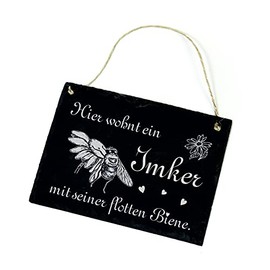 Hier wohnt ein Beekeeper mit seiner flotten Biene [German Language] Engraved Slate Sign 22 x 16 cm