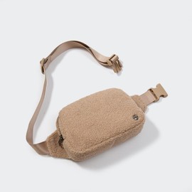 Pander Large 2L Fanny Pack Everywhere Fleece Belt Bag for Women and Men with Adjustable Strap Belt. (Tan)