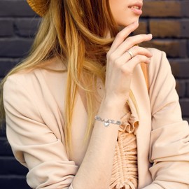 SERENEY Inspirational Gifts as Christmas Gifts for Women, You're Awesome Bracelets for Teen Girl, Pink Beaded Friendship Bracelets for Her Best Friends Sister Teenage Daughter Granddaughter Niece