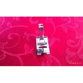 For Singer Stitch In The Ditch Foot Feet Slant Shank Singer 500,501,600,63