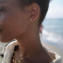 PURELEI® White Turtle Earrings (Gold, Silver, Rose Gold), Waterproof Women's Earrings, Stainless Steel Turtle Stud Earrings with Gemstone, Gift for Women, Stainless Steel, Crystal