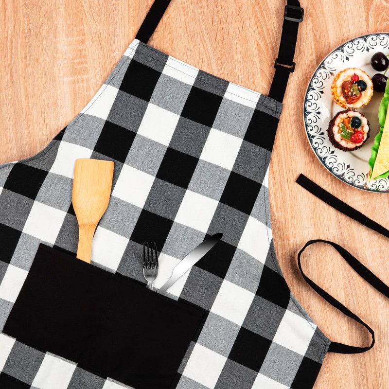 Jubatus 1 Pack Buffalo Check Apron with 2 Pockets Adjustable