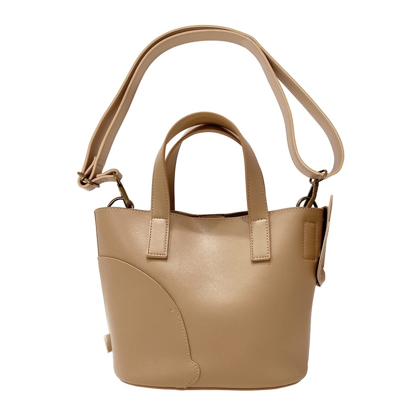 [Route] Synthetic leather with shoulder cat motif tote bag EU.