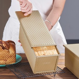 CURTA Commercial Pullman Loaf Pan with Lid 2.2 lb Dough Capacity Non-Stick Bakeware for Baking Bread Corrugated Bread Toast Box Mold extra large loaf pan Champagne Gold 2pcs