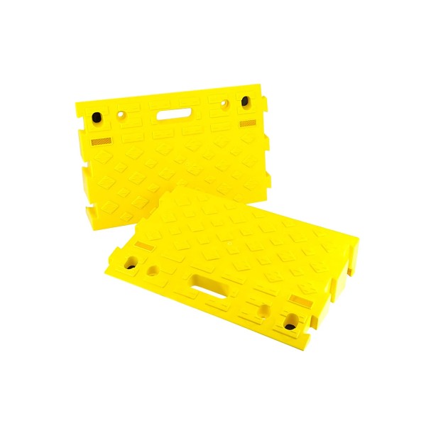 MAXXHAUL 50707 Portable Interlocking Plastic Curb Threshold Ramps Set (Yellow...