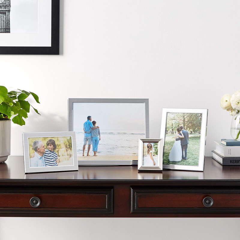 Lawrence Frames Brushed Silver 4 by 6 Metal Picture Frame