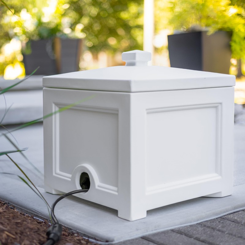 Mayne Inc 5858-W Fairfield Garden Hose White Storage Bin