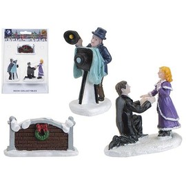Miniature Christmas Proposal Multi Pack Wall Resin Figure Collectible Ornaments