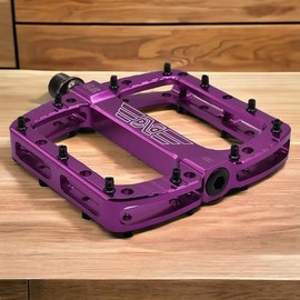 PDX G11 Pedal de bicicleta de montaña MTB Pedal grande plataforma cóncava mecanizada aluminio pulido pedales antideslizantes 9/16 cromo husillo rodamientos de bolas suaves (morado)