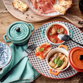 BUTLERS Mini round ceramic casserole dish, small casserole dish with lid, oven-safe, also suitable as soufflé moulds and tapas bowl set