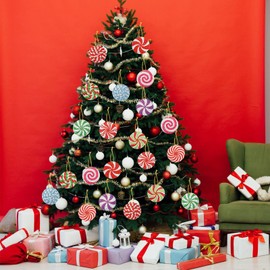 Skylety 20 Pcs Christmas Diamond Painting Ornaments Tags Kids DIY Xmas Candy 5d Diamond Painting Key Chain for Christmas Tree Decor Hanging Pendant Gift Wrap Tags with Ropes Holiday Party Decoration