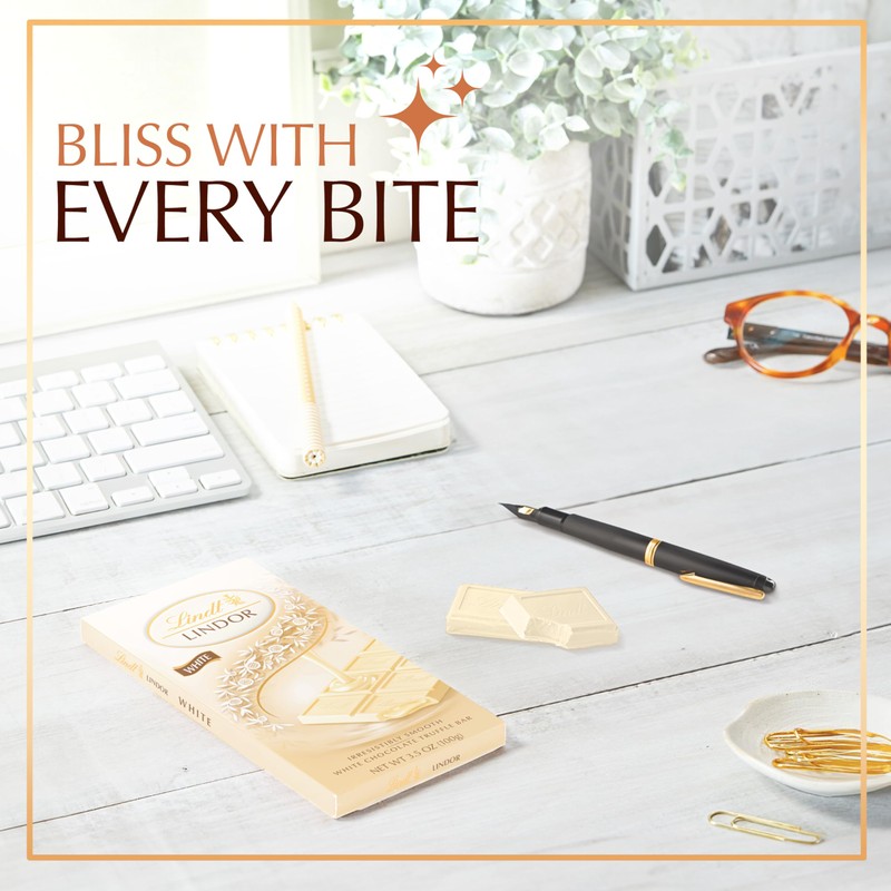 Lindt LINDOR White Chocolate Truffle Bar, Chocolate Candy Bar with