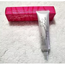 MARY KAY CONCEALER LIGHT BRONZE SIGNATURE NEW WITH BOX. DISCONTINUED.