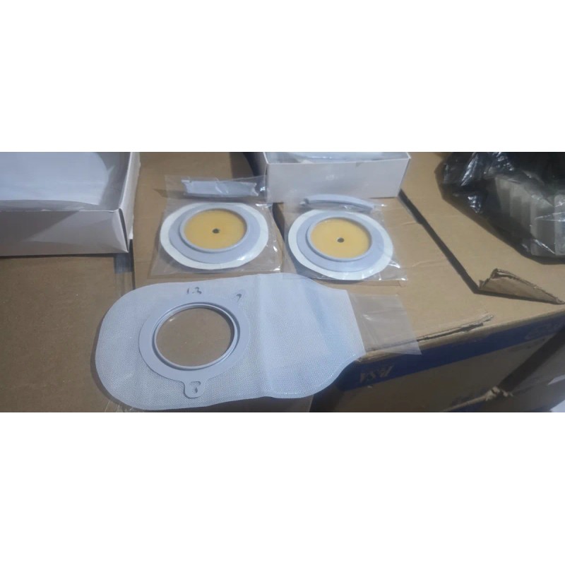 Sistema de Ostomía de Dos Piezas (4 Barreras y 4