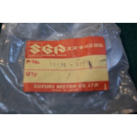 Suzuki 1980-1987 SUZUKI GN400 INSPECTION CAP OEM 11175-37111  BIN 1 D3
