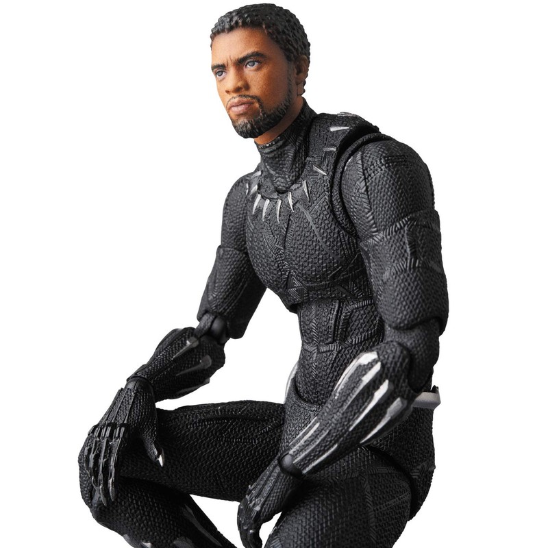 MAFEX No.091 Black Panther, Total Height: Approx. 6.3 inches (160